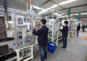 爪極應(yīng)用-汽車發(fā)電機(jī)轉(zhuǎn)子裝配